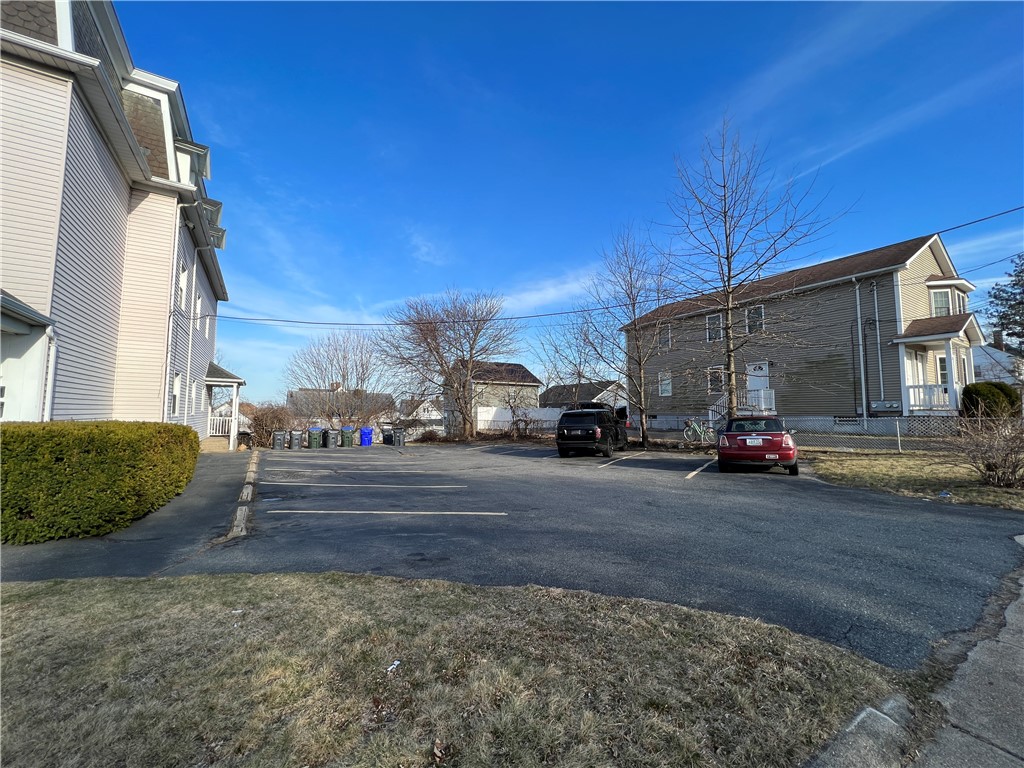4 Claremont Avenue
