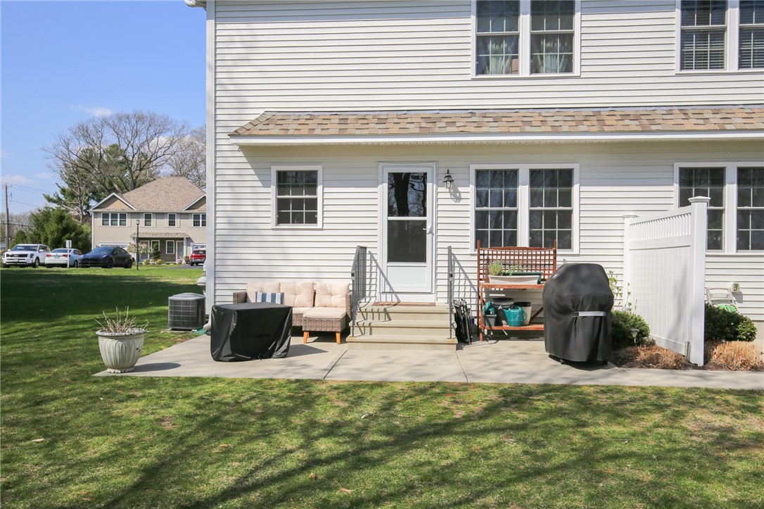 1027 Providence Street 8B