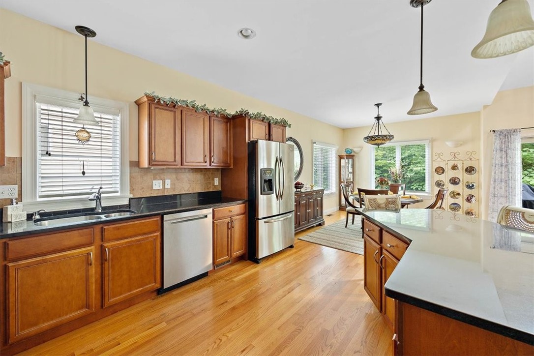 131 Fruit Hill Avenue 12