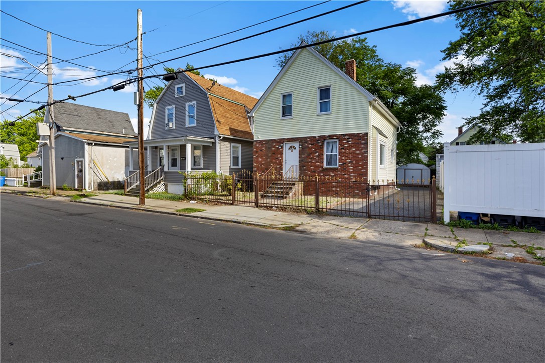 246 Montgomery Avenue