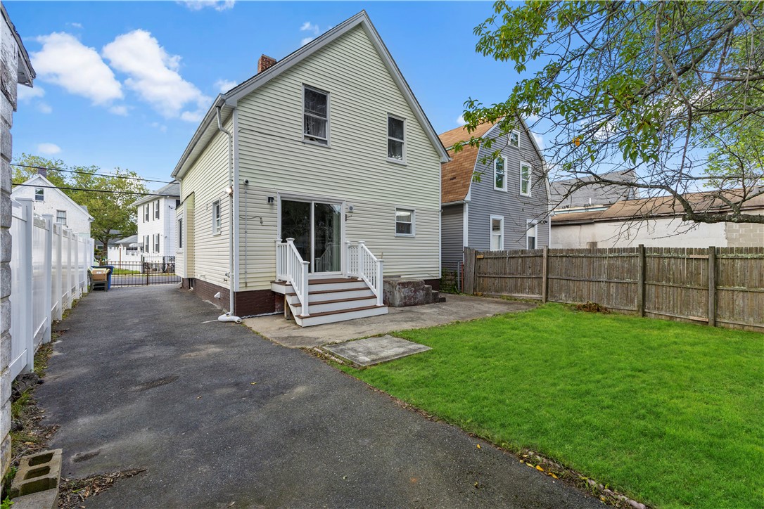 246 Montgomery Avenue
