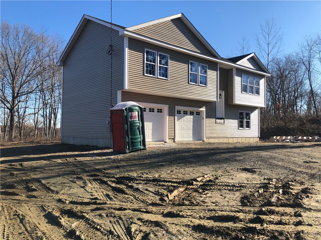 8 Graves Avenue