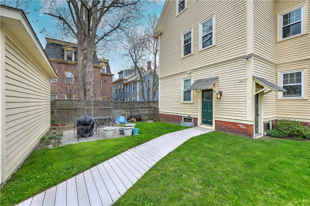 68 East Manning Street 3