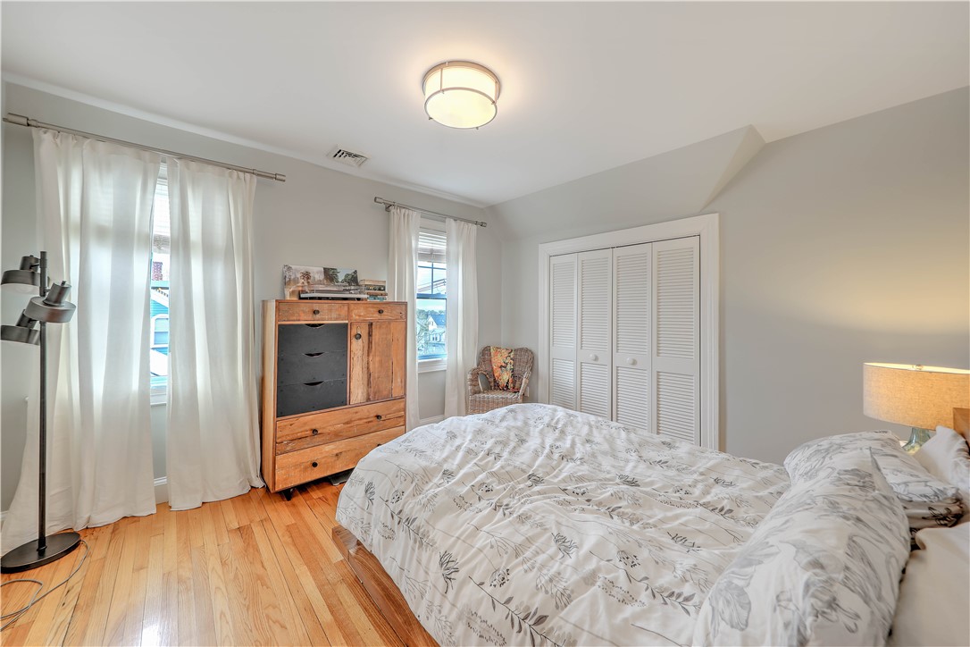 68 East Manning Street 3