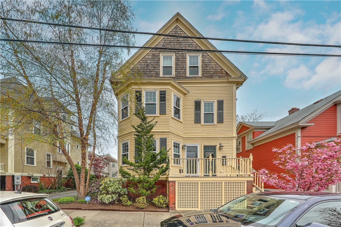 68 East Manning Street 3