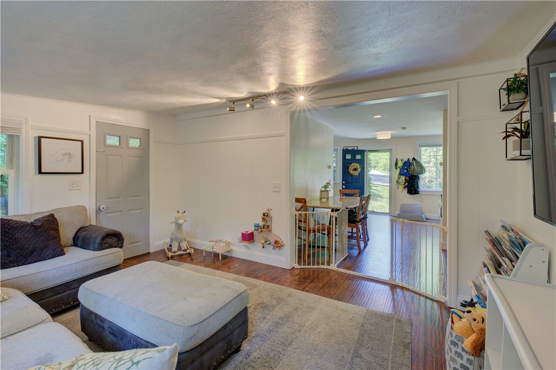 14 Valley Drive