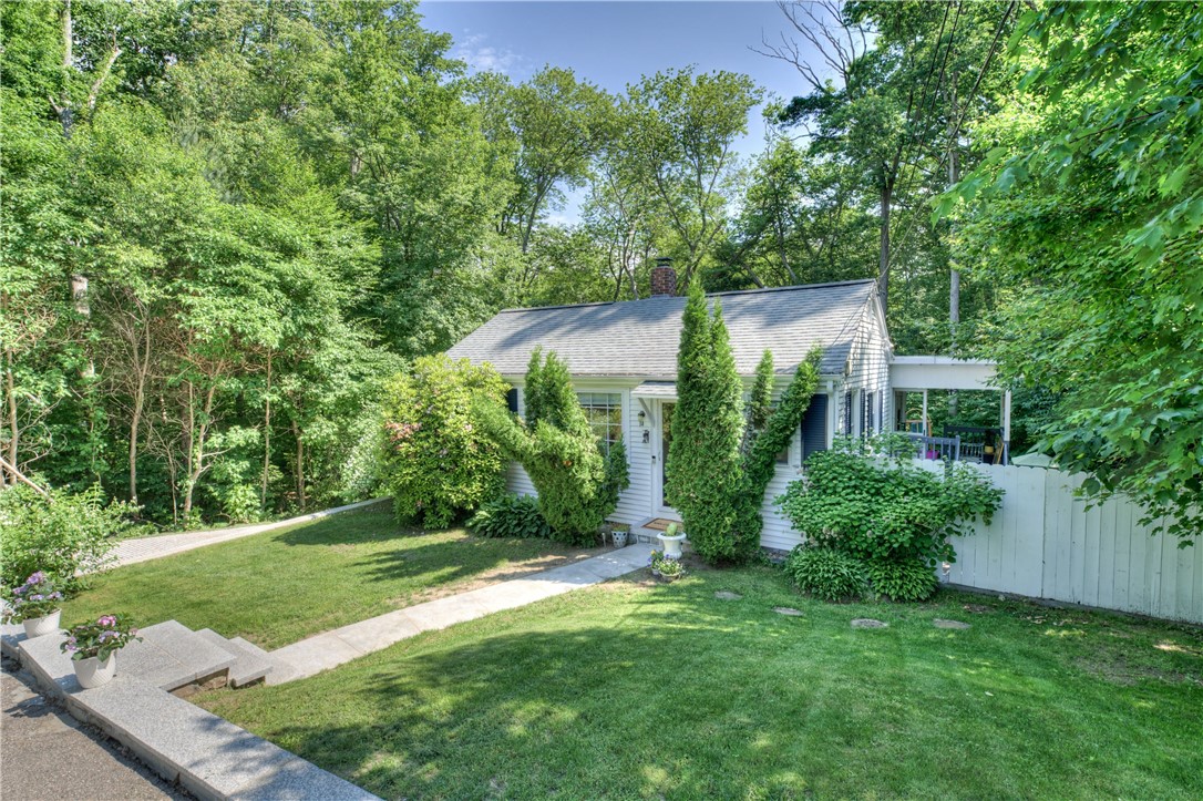 14 Valley Drive
