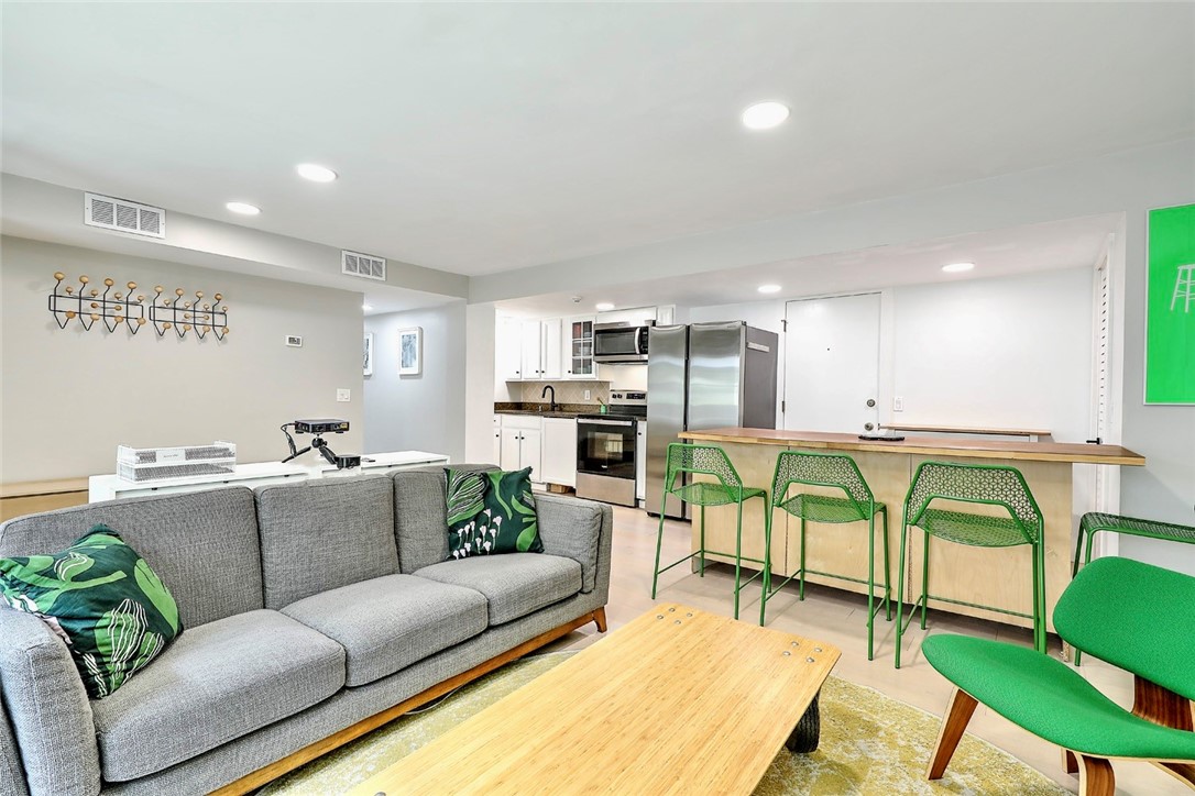 125 Prospect Street 8