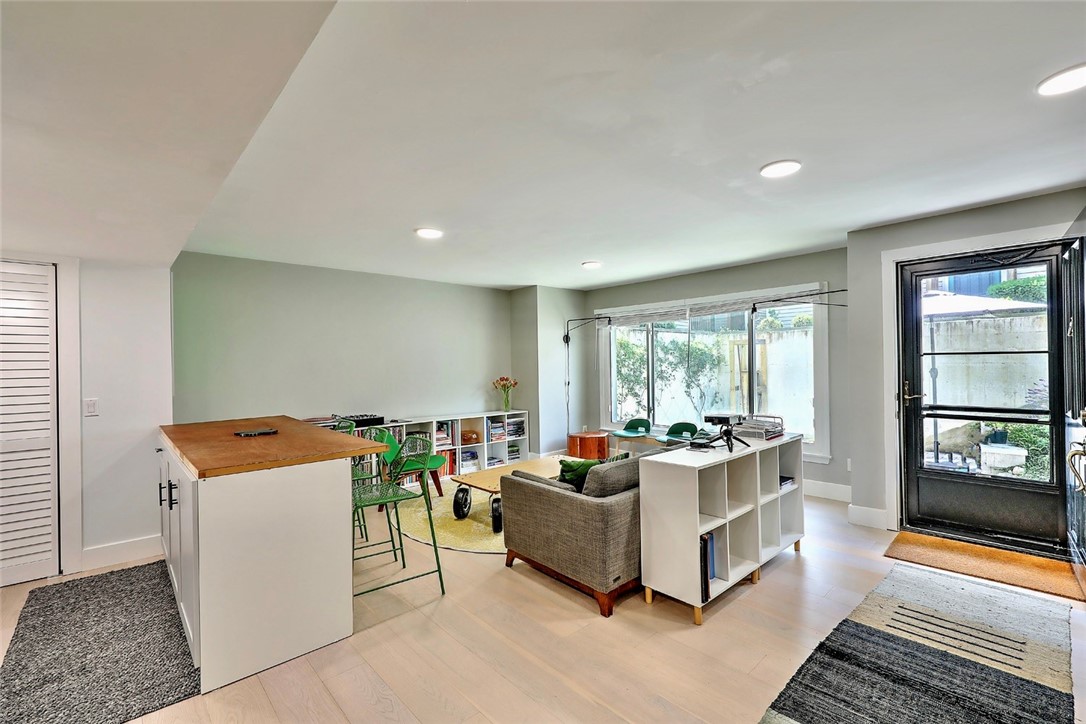 125 Prospect Street 8