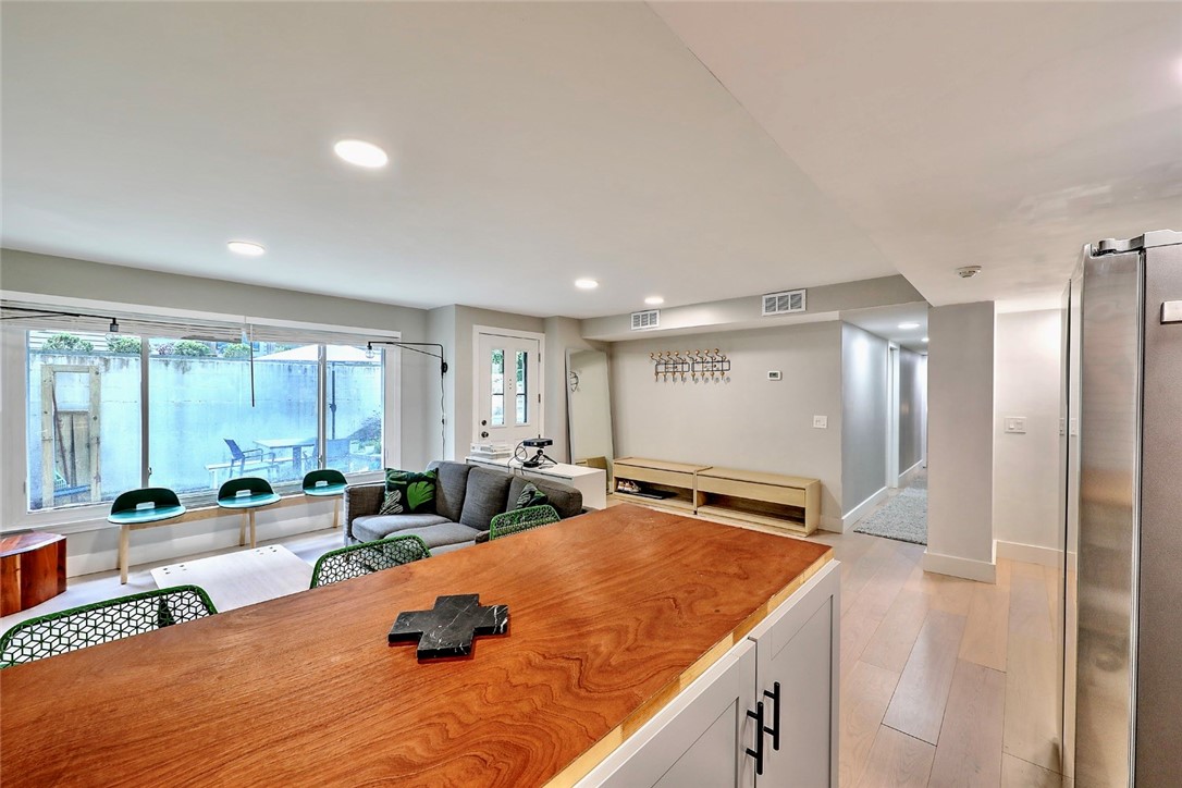 125 Prospect Street 8