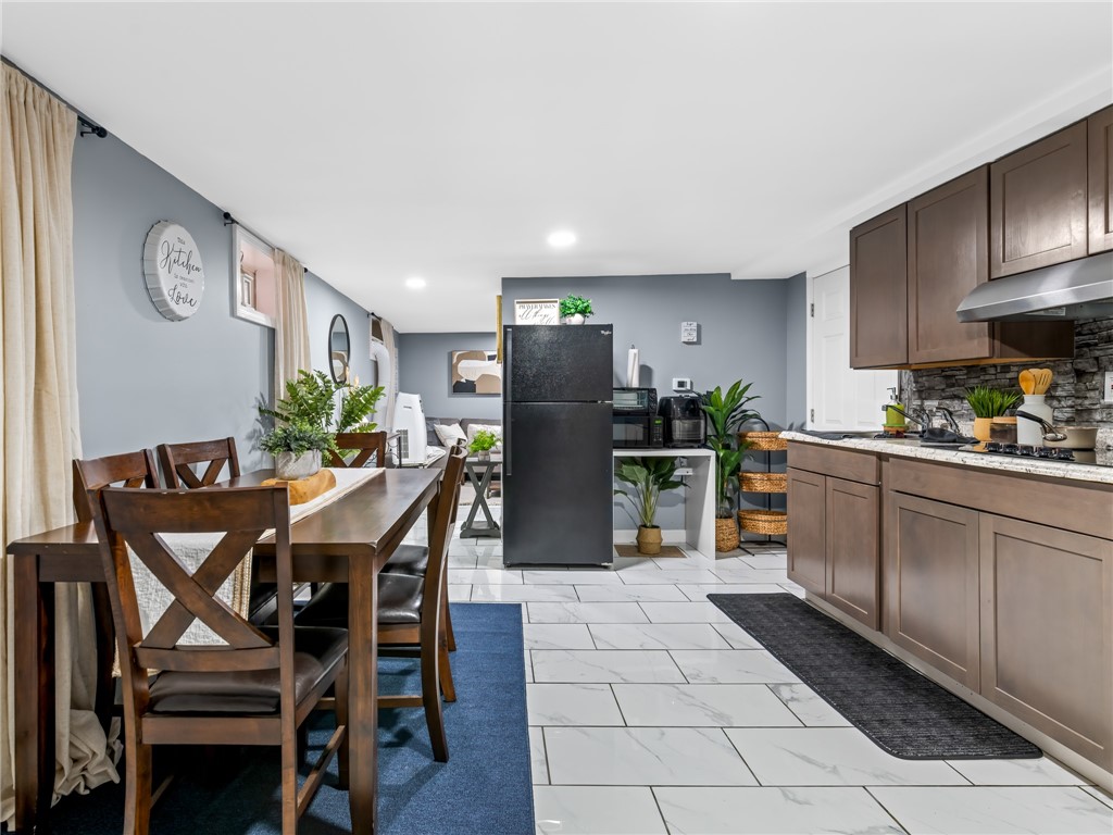 45 Farragut Avenue