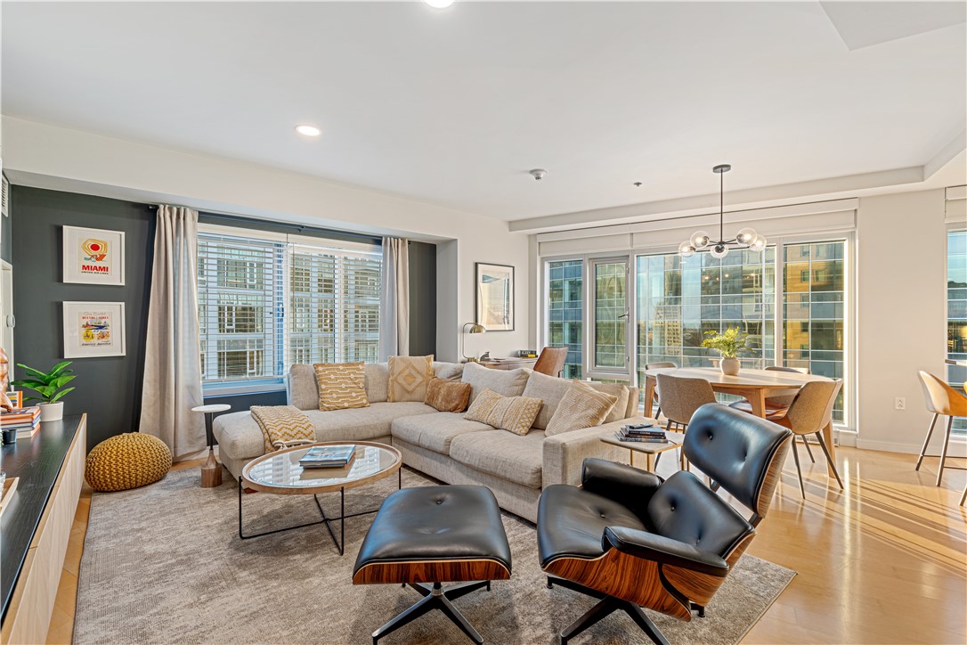100 Exchange Street 1106
