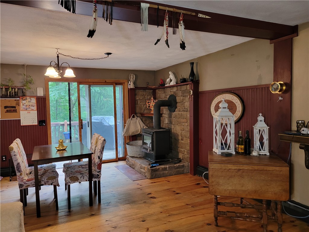 228 Quaker Lane