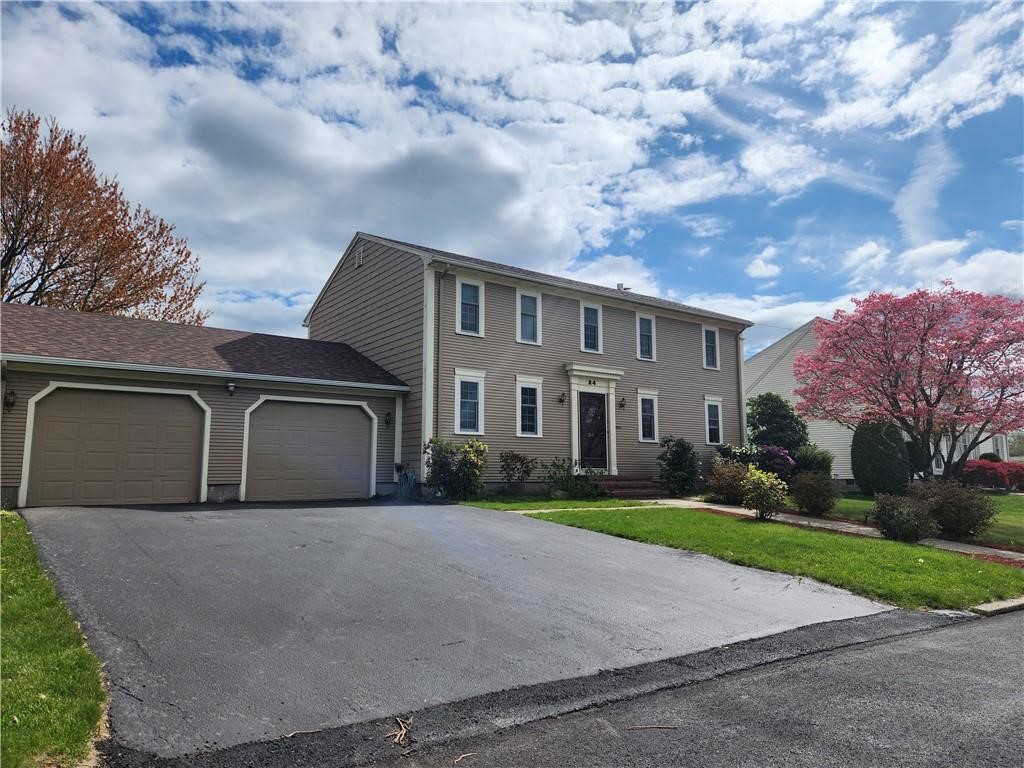 24 Carriage Way