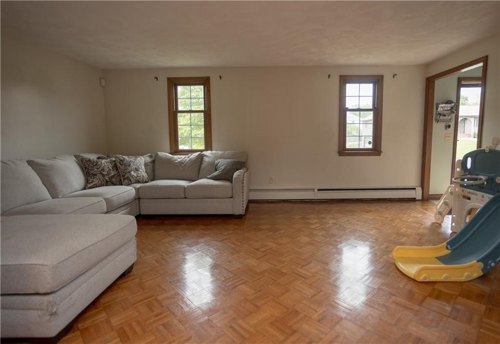 24 Carriage Way