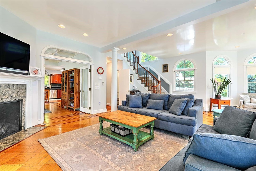 247 Oaklawn Avenue