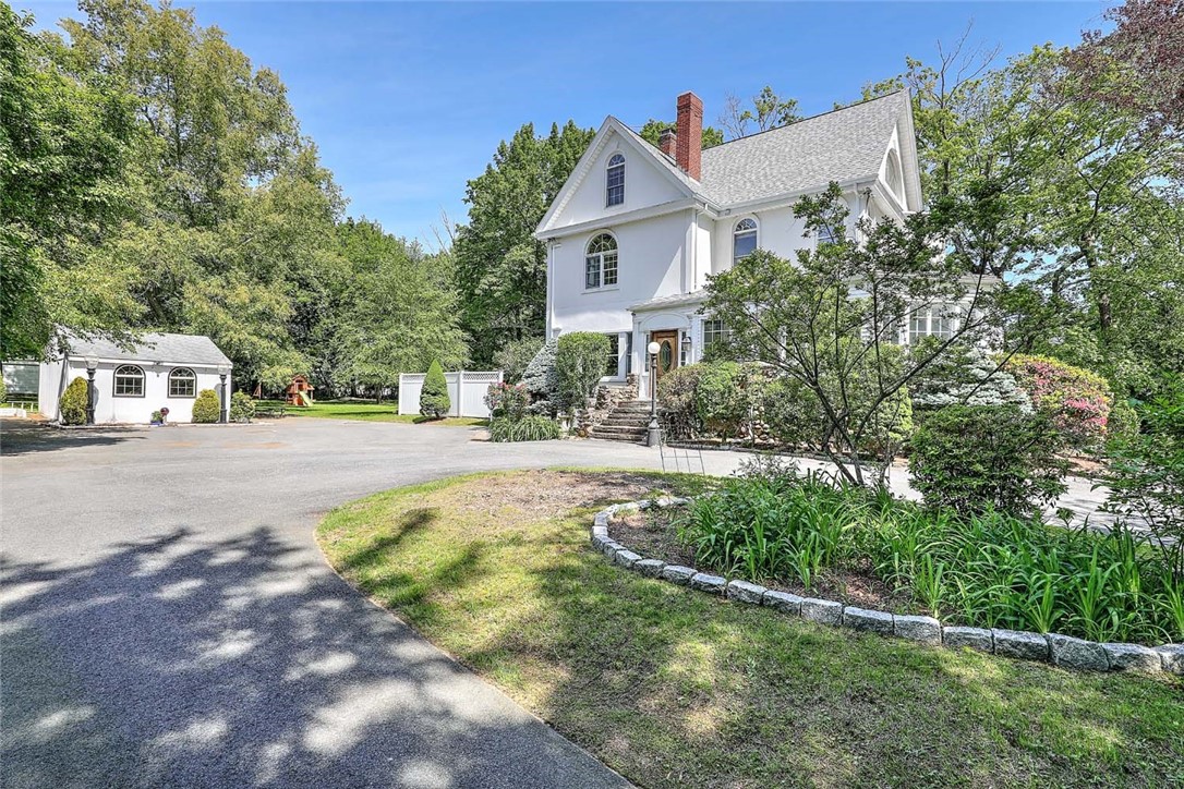 247 Oaklawn Avenue