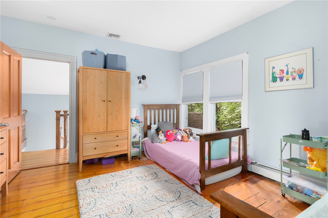 300 Rochambeau Avenue