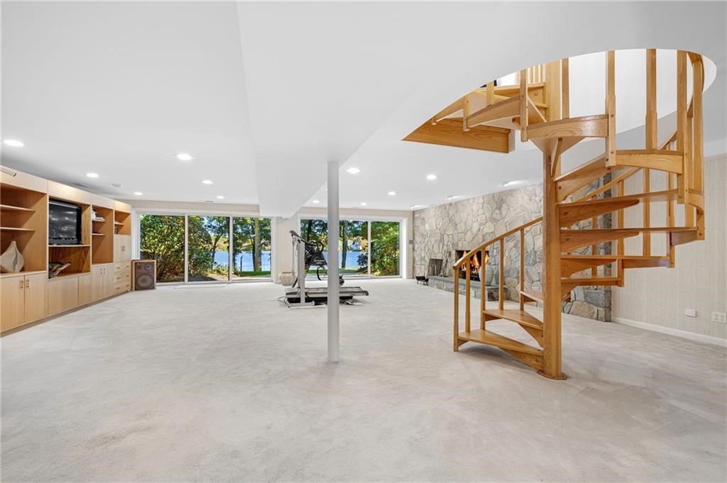 15 Noto Drive