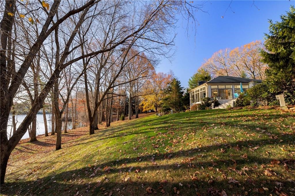 15 Noto Drive