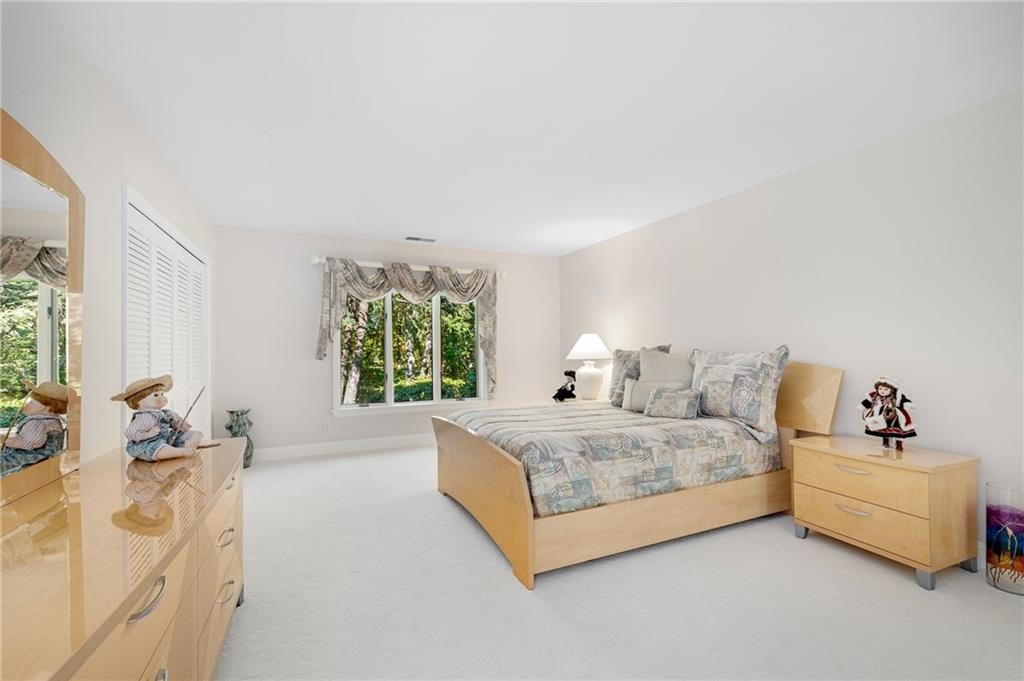 15 Noto Drive
