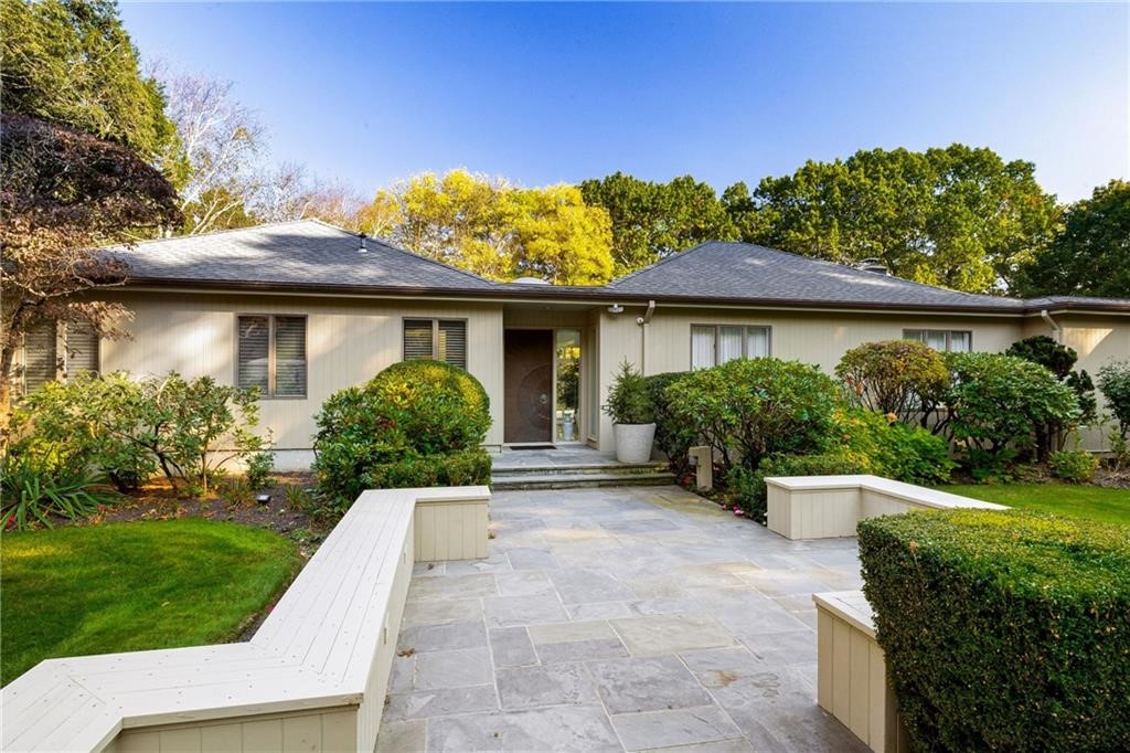 15 Noto Drive