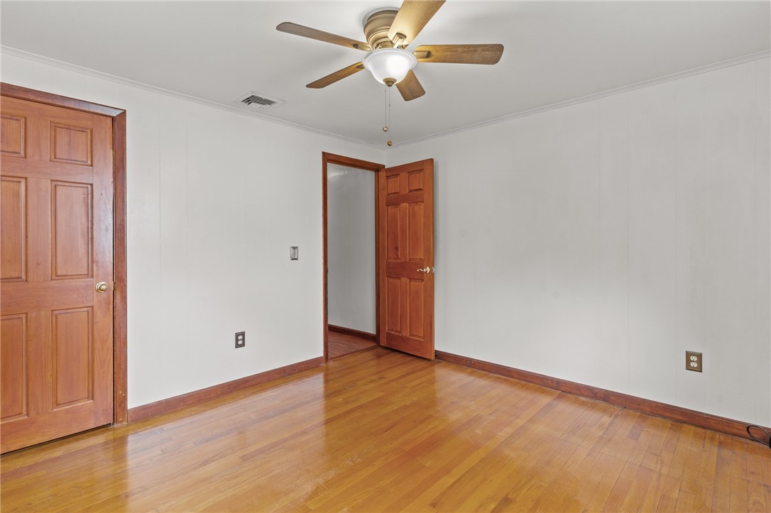 11 Red Robin Road