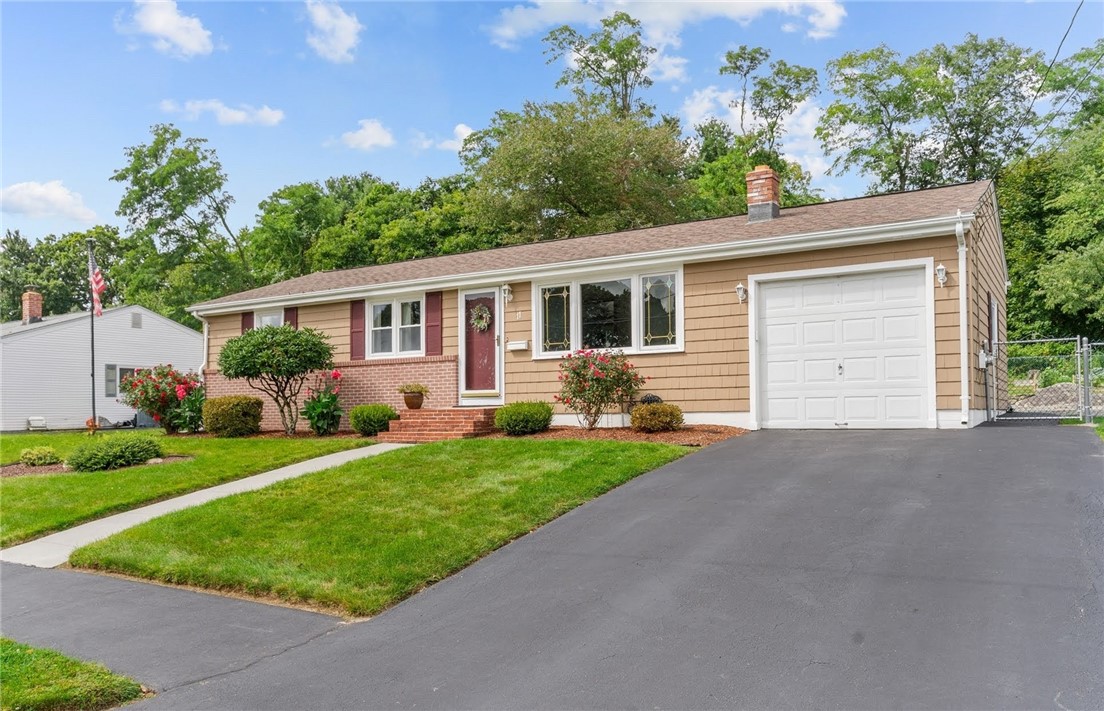 11 Red Robin Road