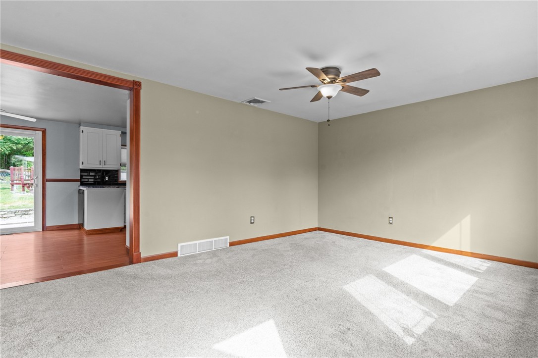 11 Red Robin Road