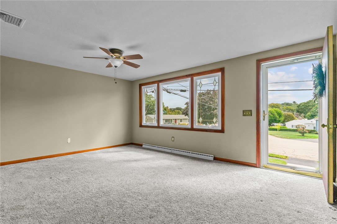 11 Red Robin Road