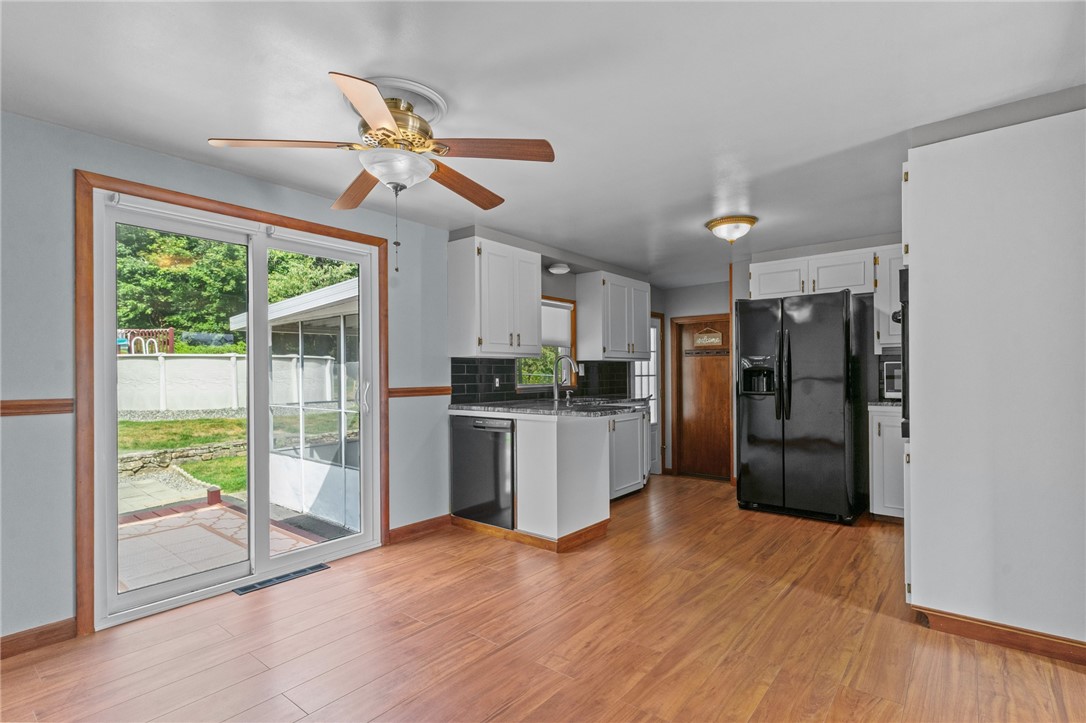 11 Red Robin Road