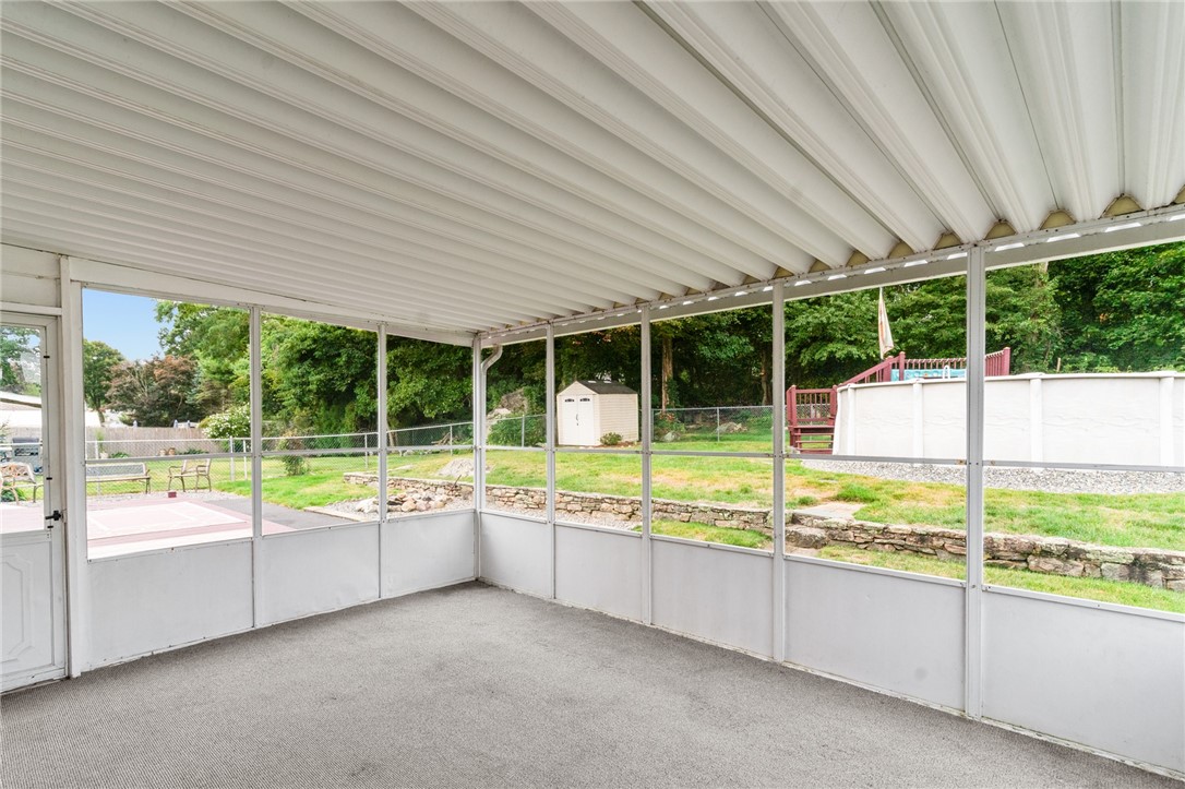 11 Red Robin Road