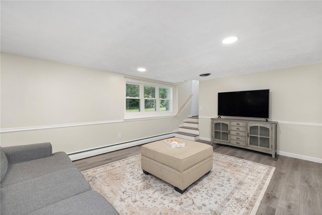 103 BIRCHWOOD Drive