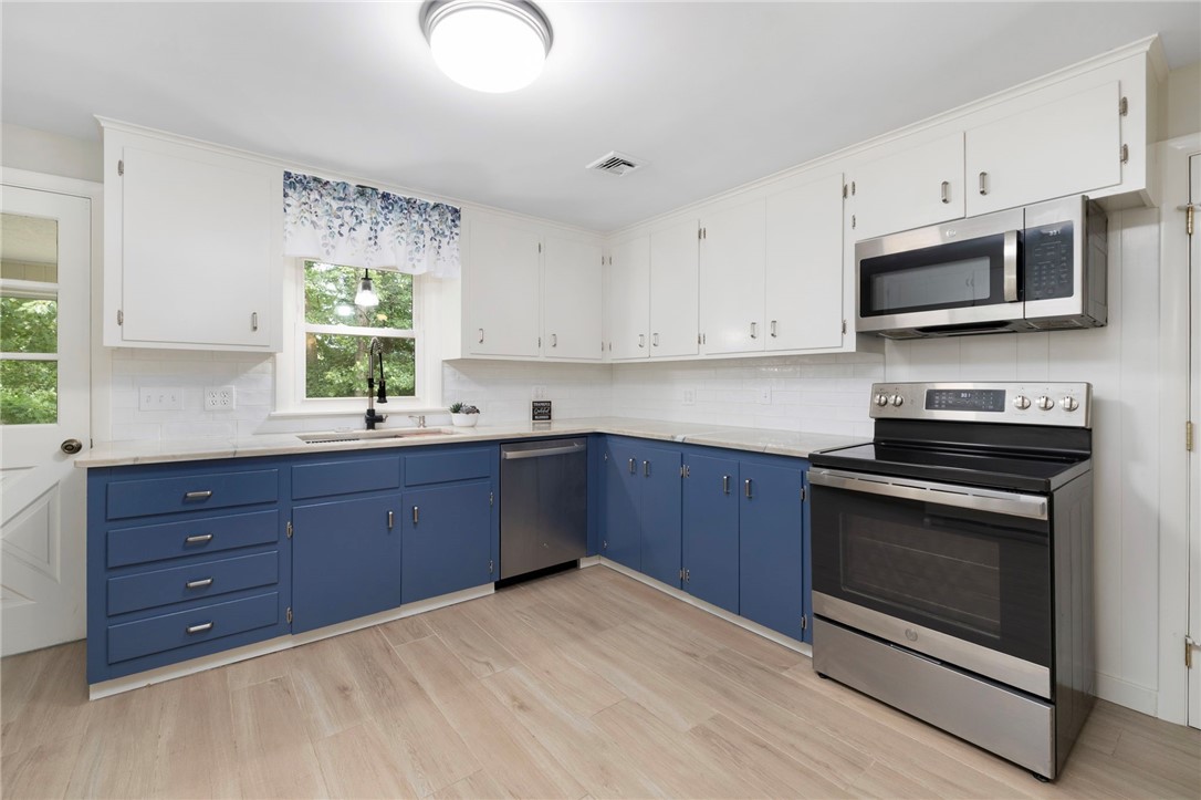 103 BIRCHWOOD Drive