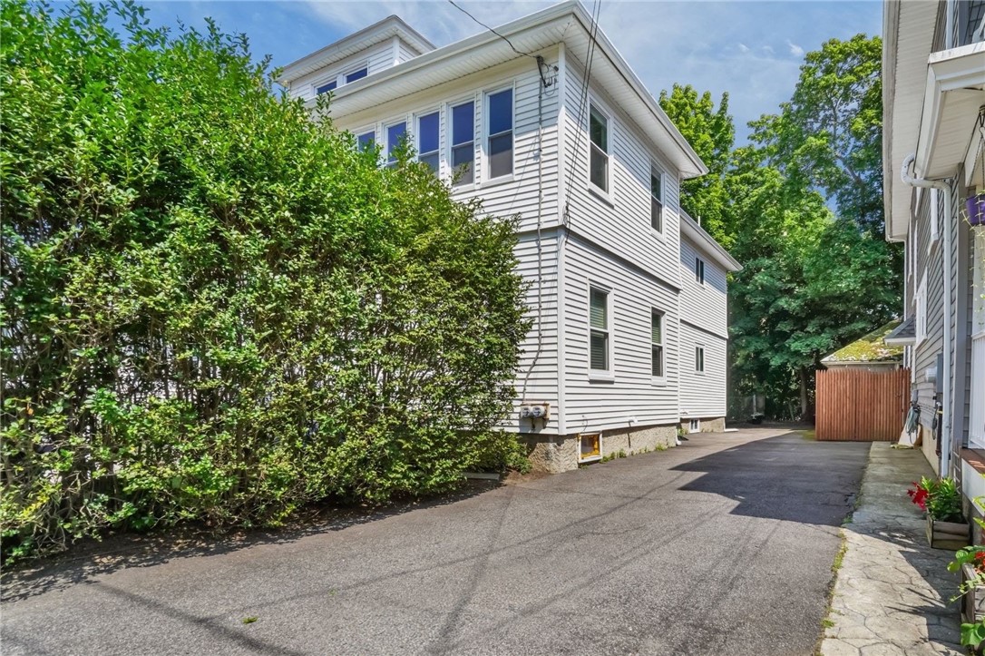 22 Taft Avenue
