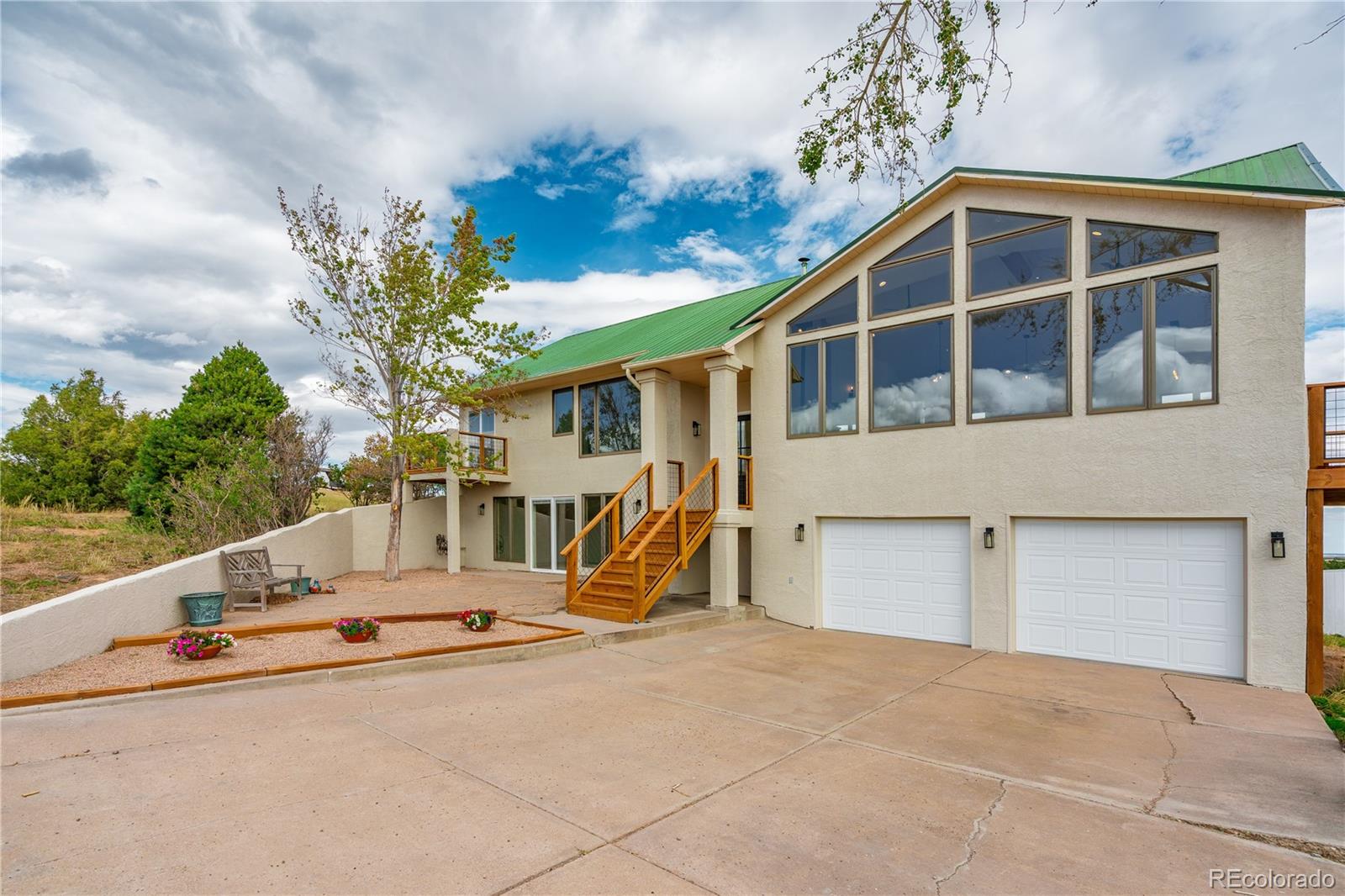 10500 Dodge Rd