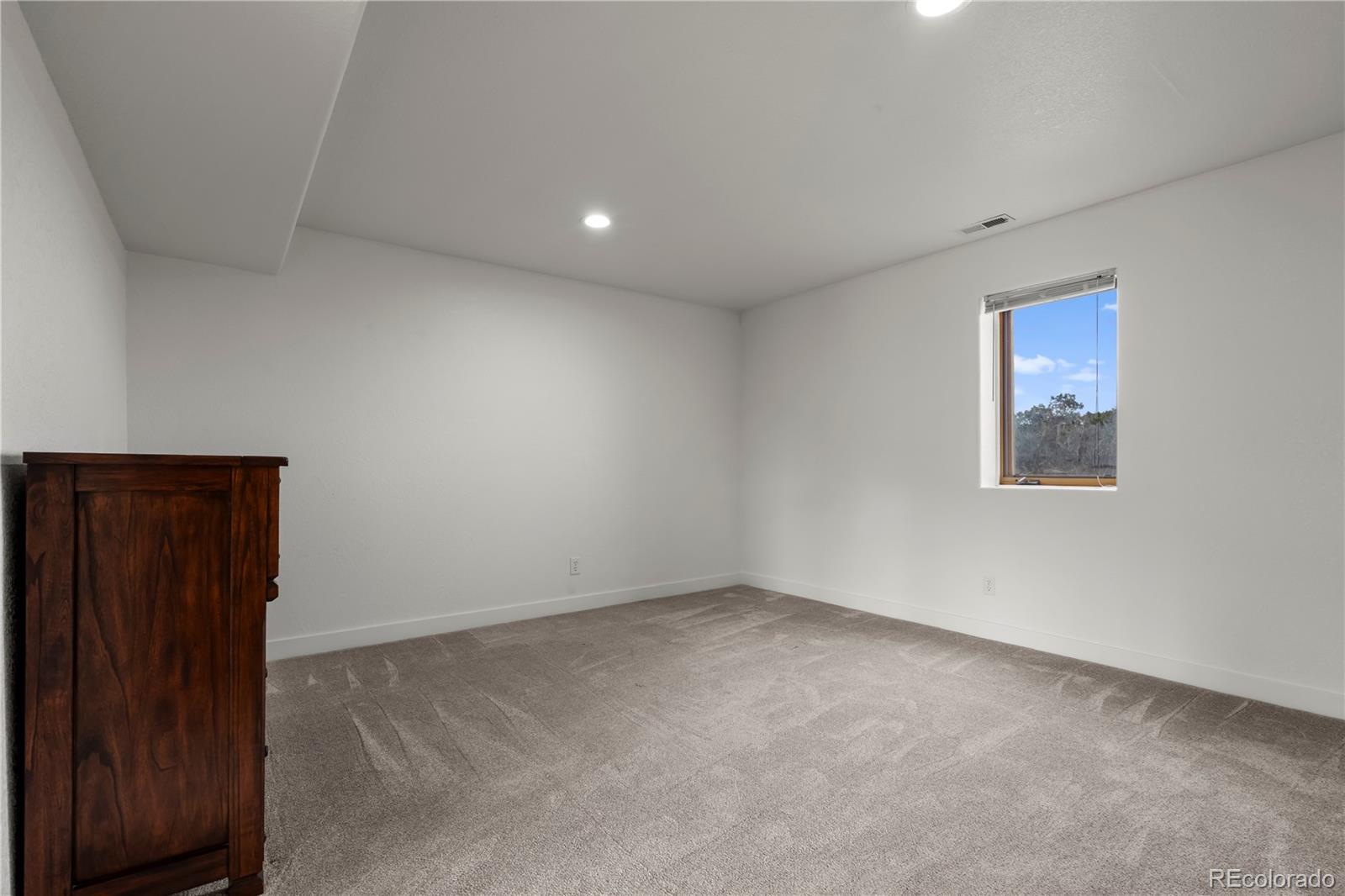 10500 Dodge Rd