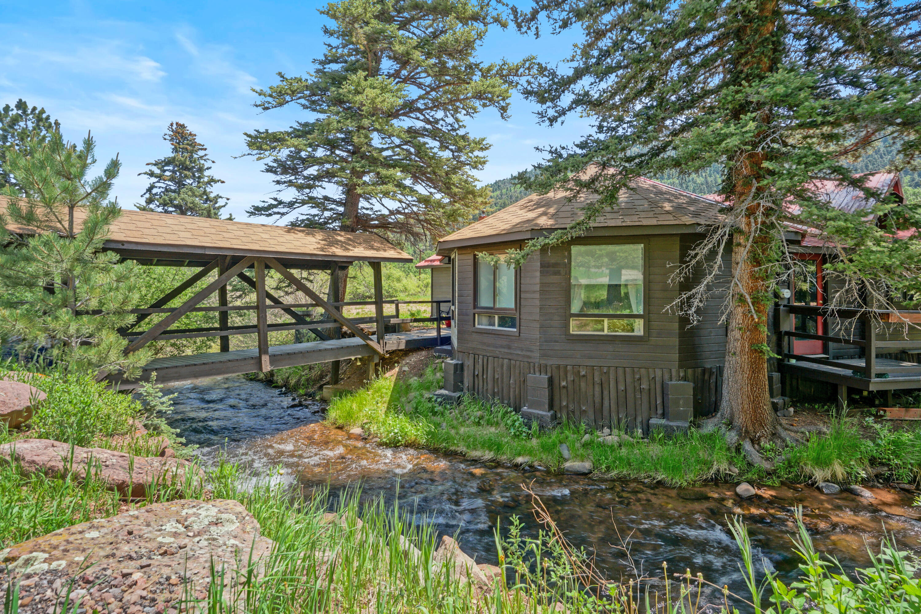 16984 Hwy 12