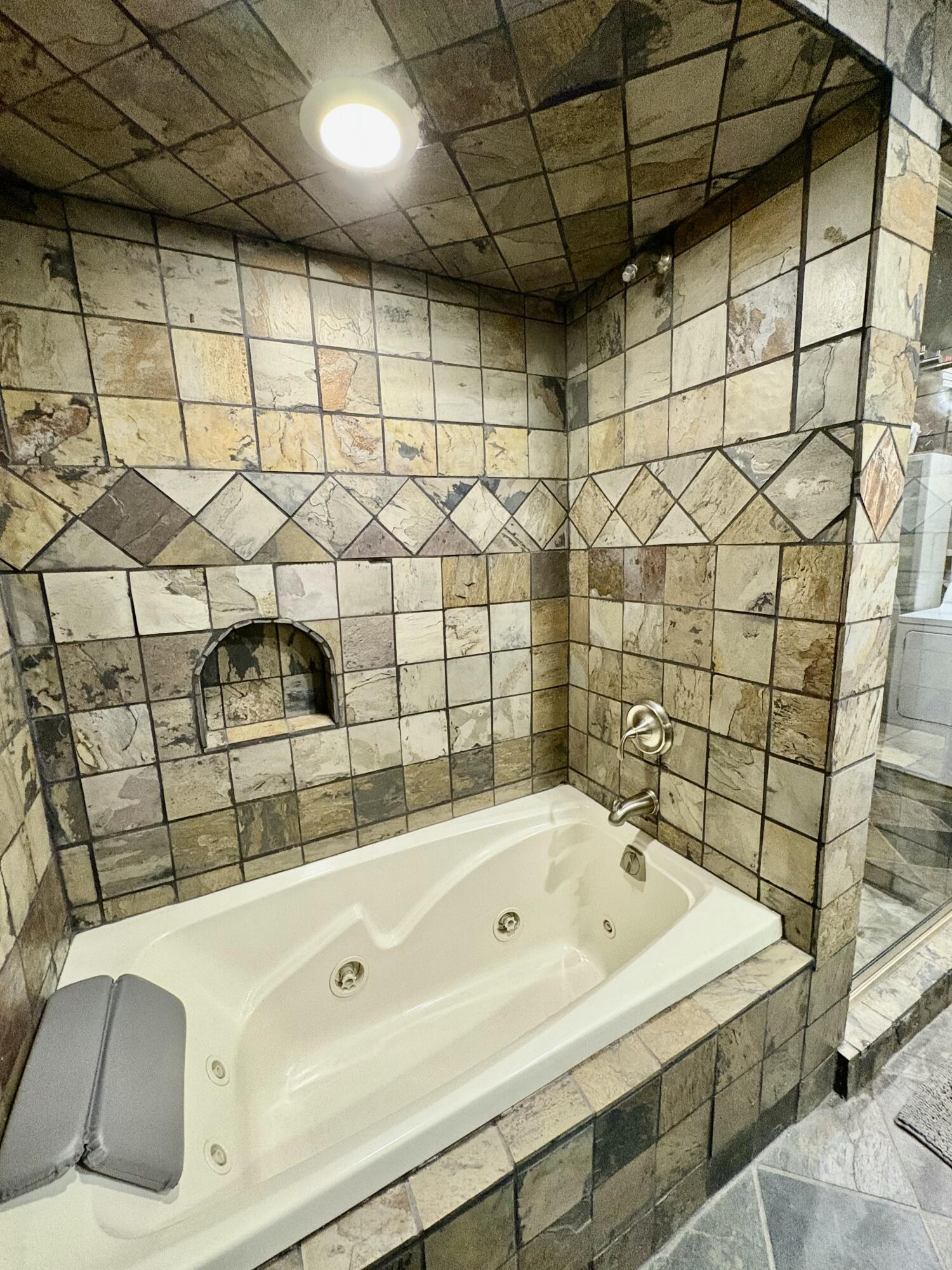 169 Valley Vista Rd Unit: C-4