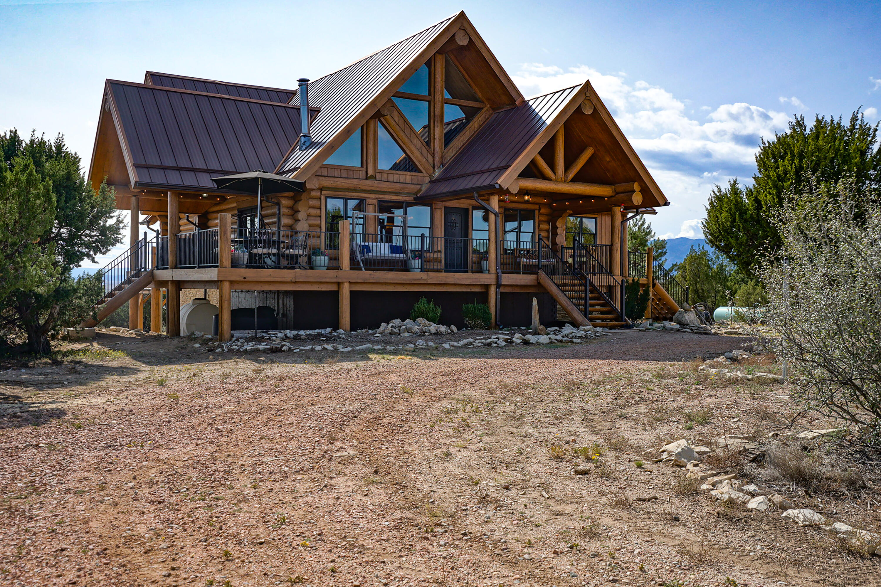 810 Mustang Rd