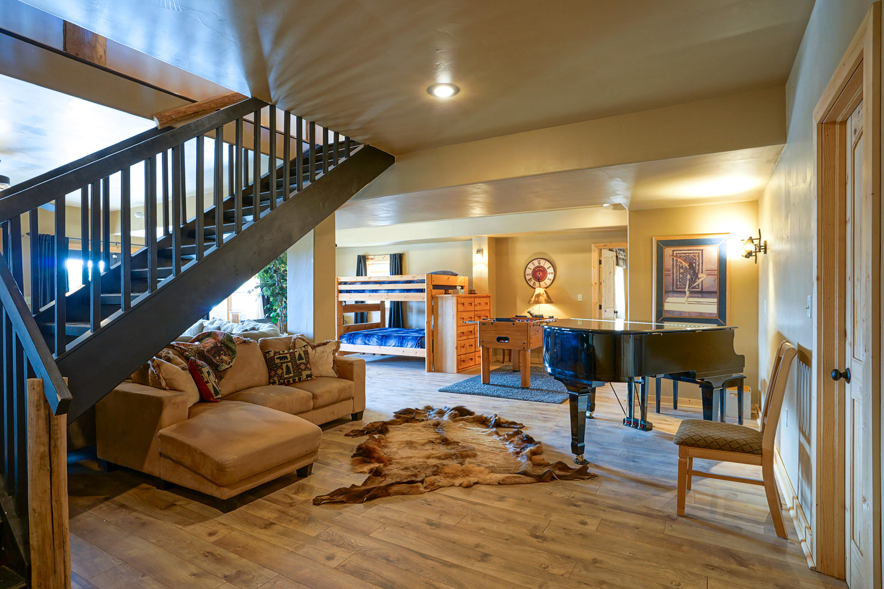 810 Mustang Rd