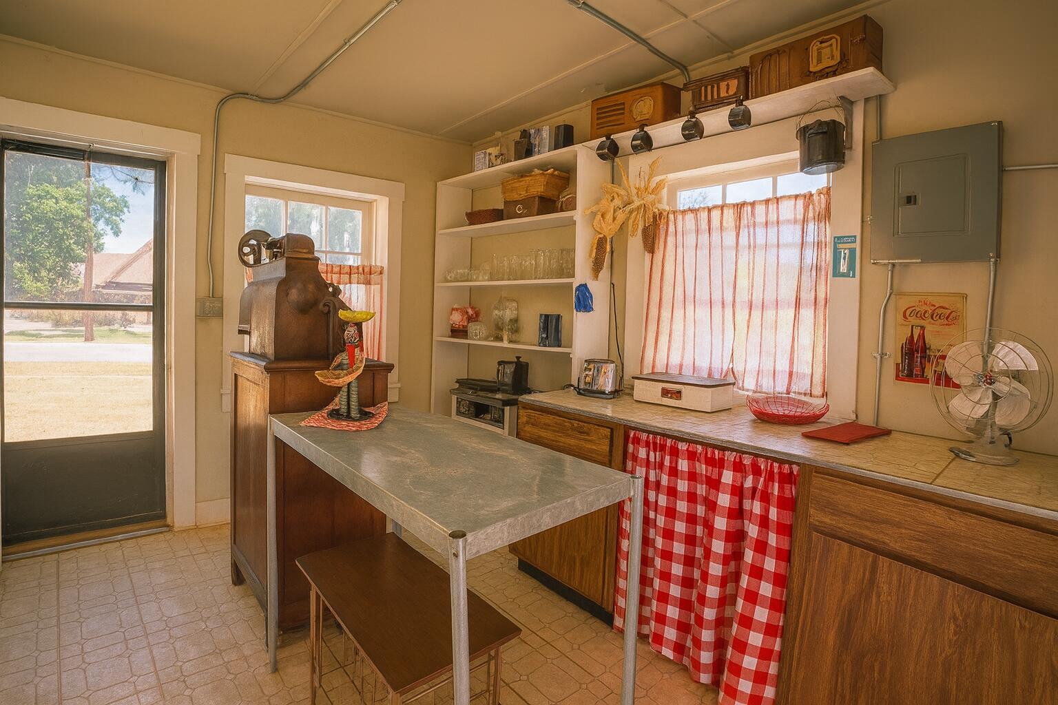 113 E Virginia Ave, CO