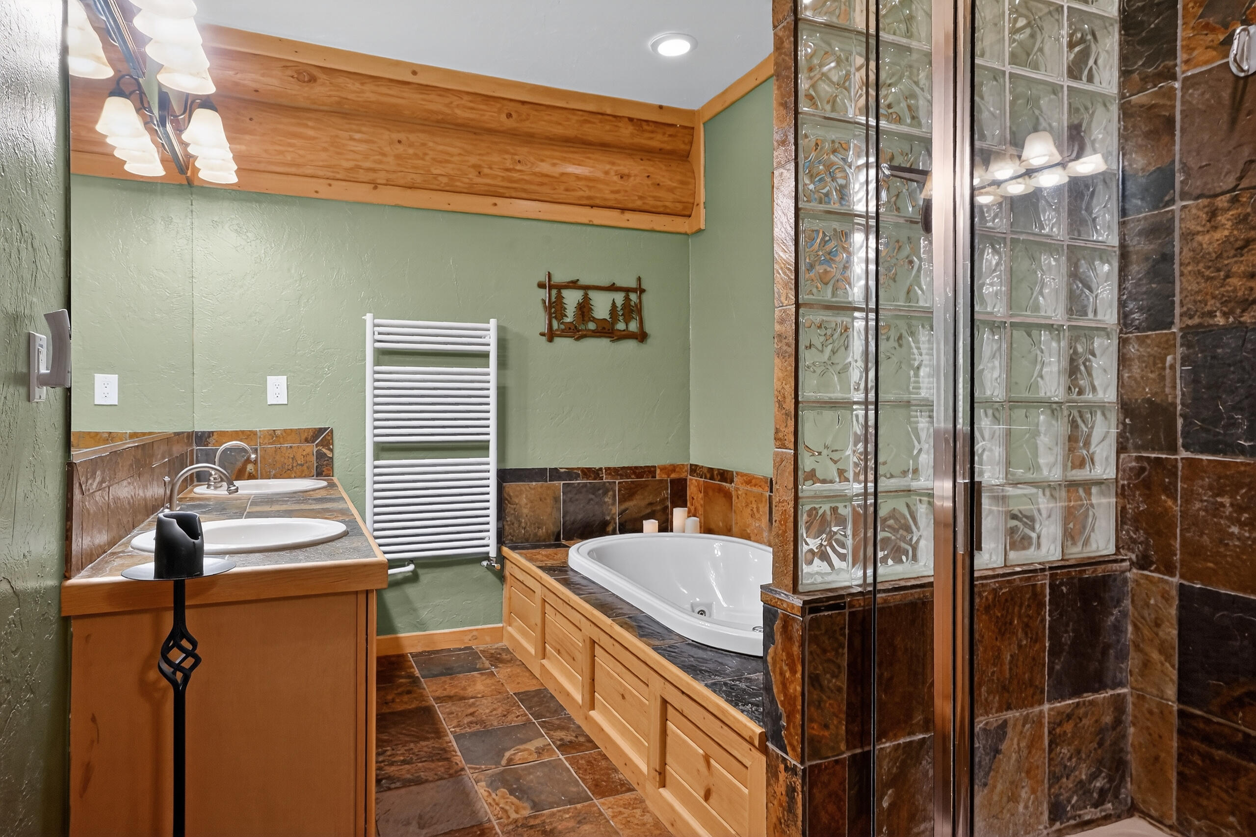 730 Panadero Loop, CO