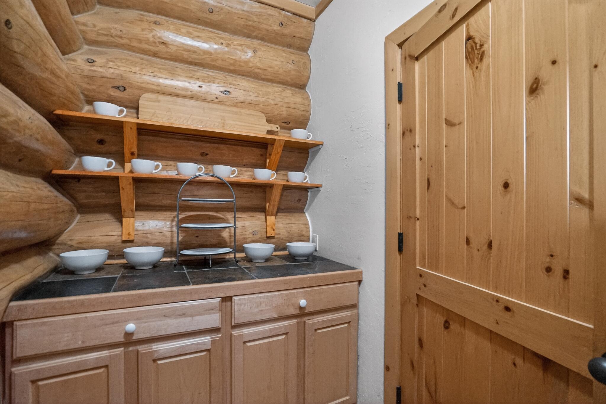 730 Panadero Loop, CO