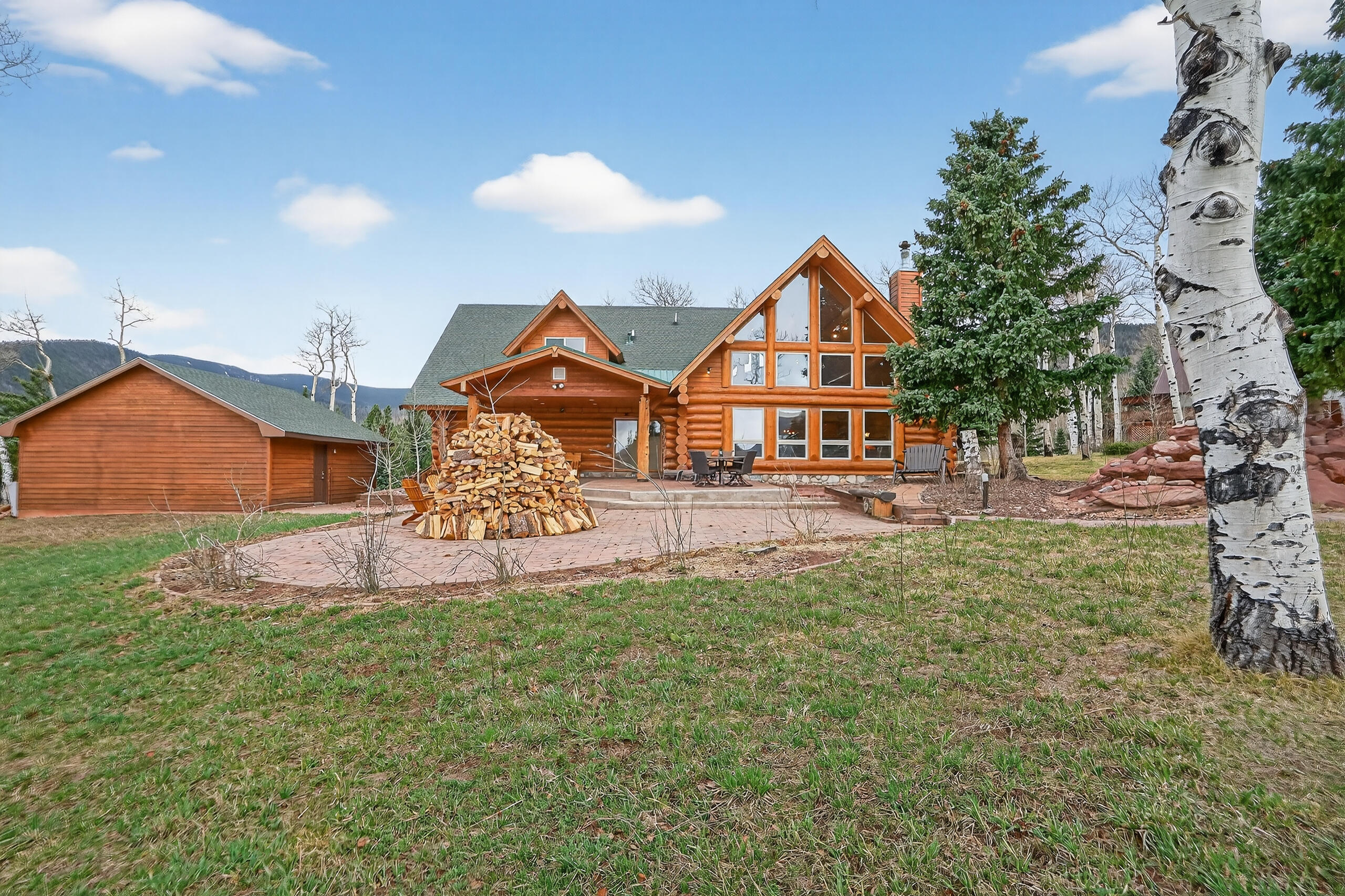 730 Panadero Loop, CO