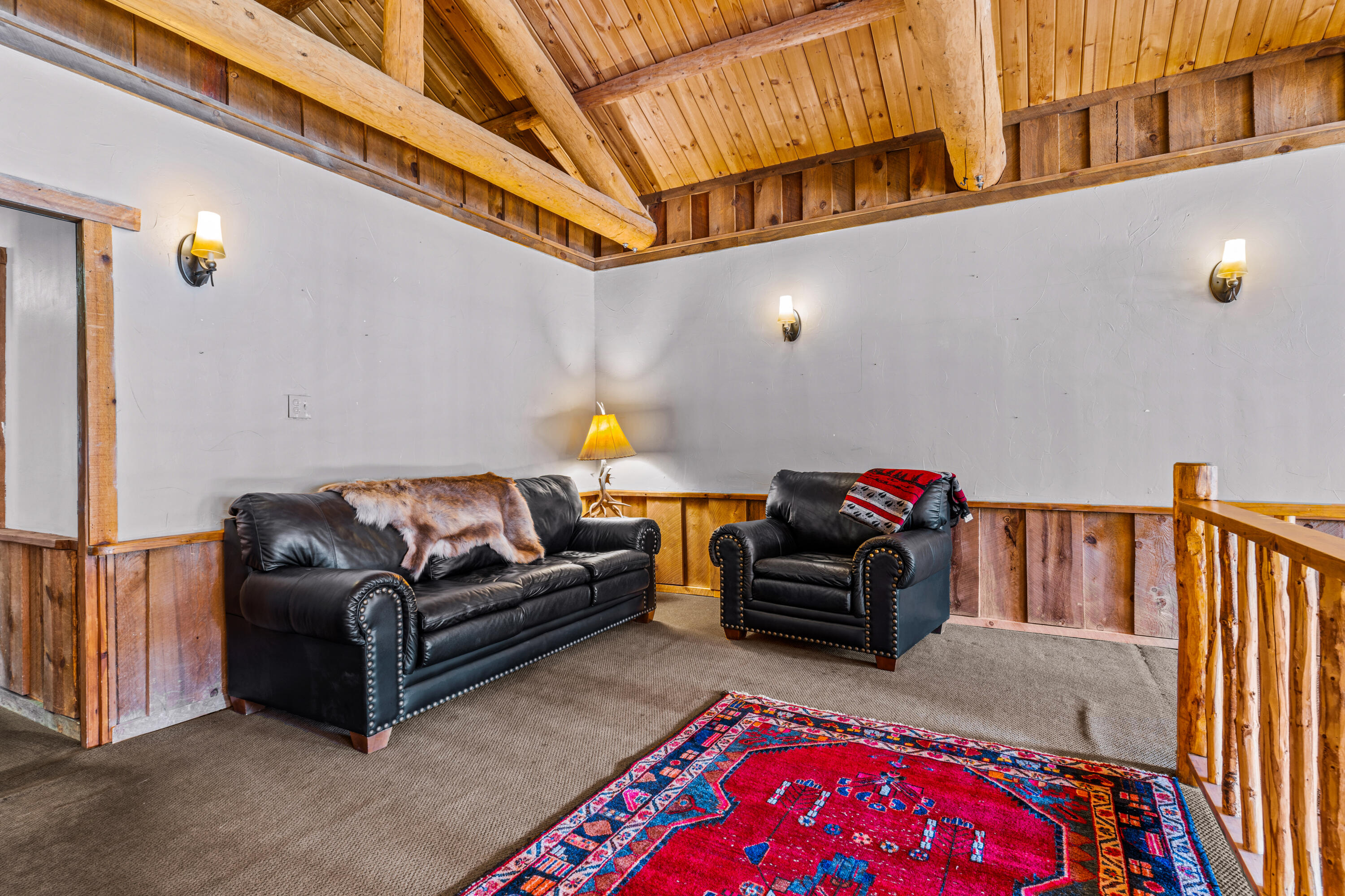 23 Cuchara Ave East