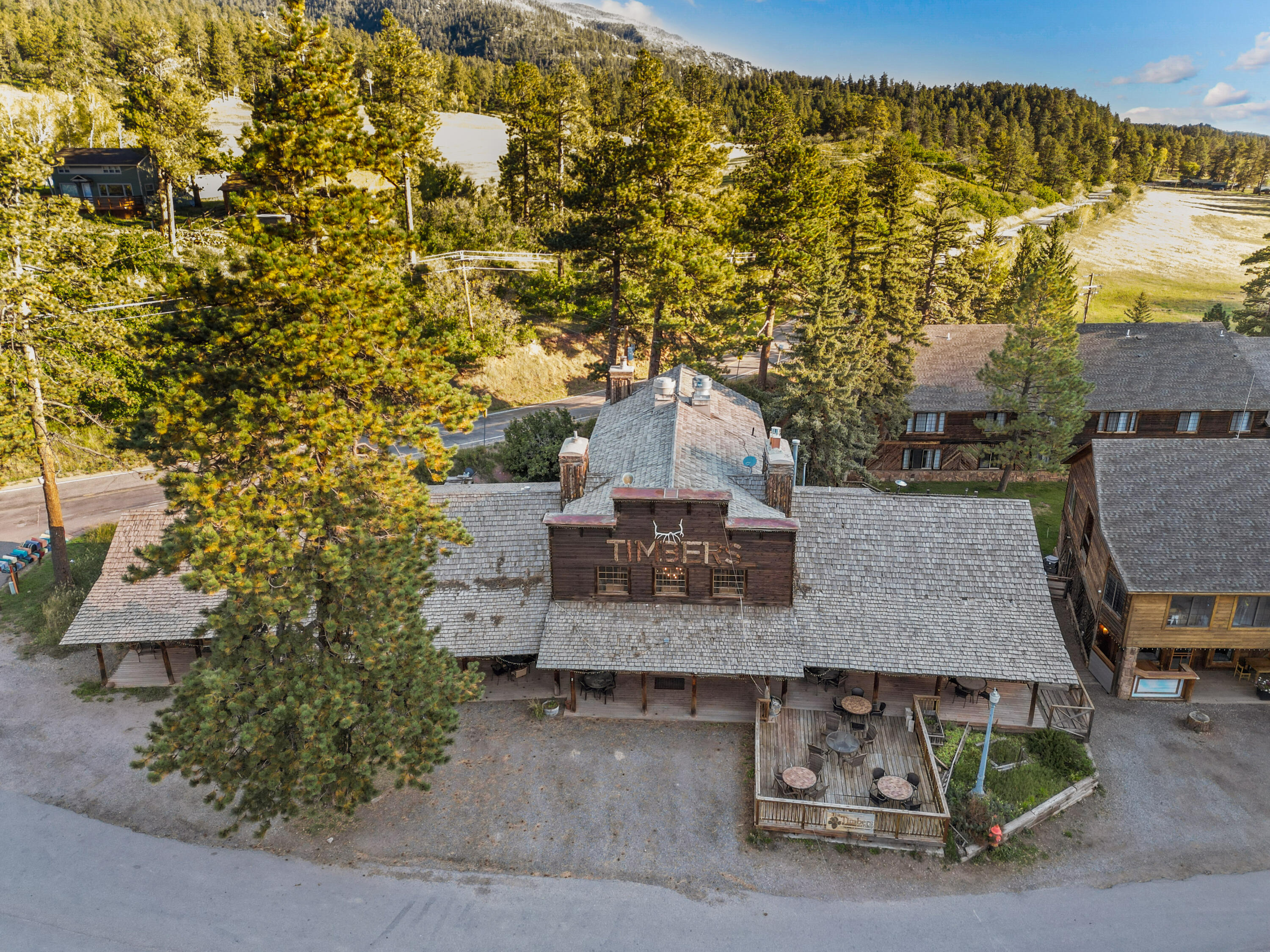 23 Cuchara Ave East