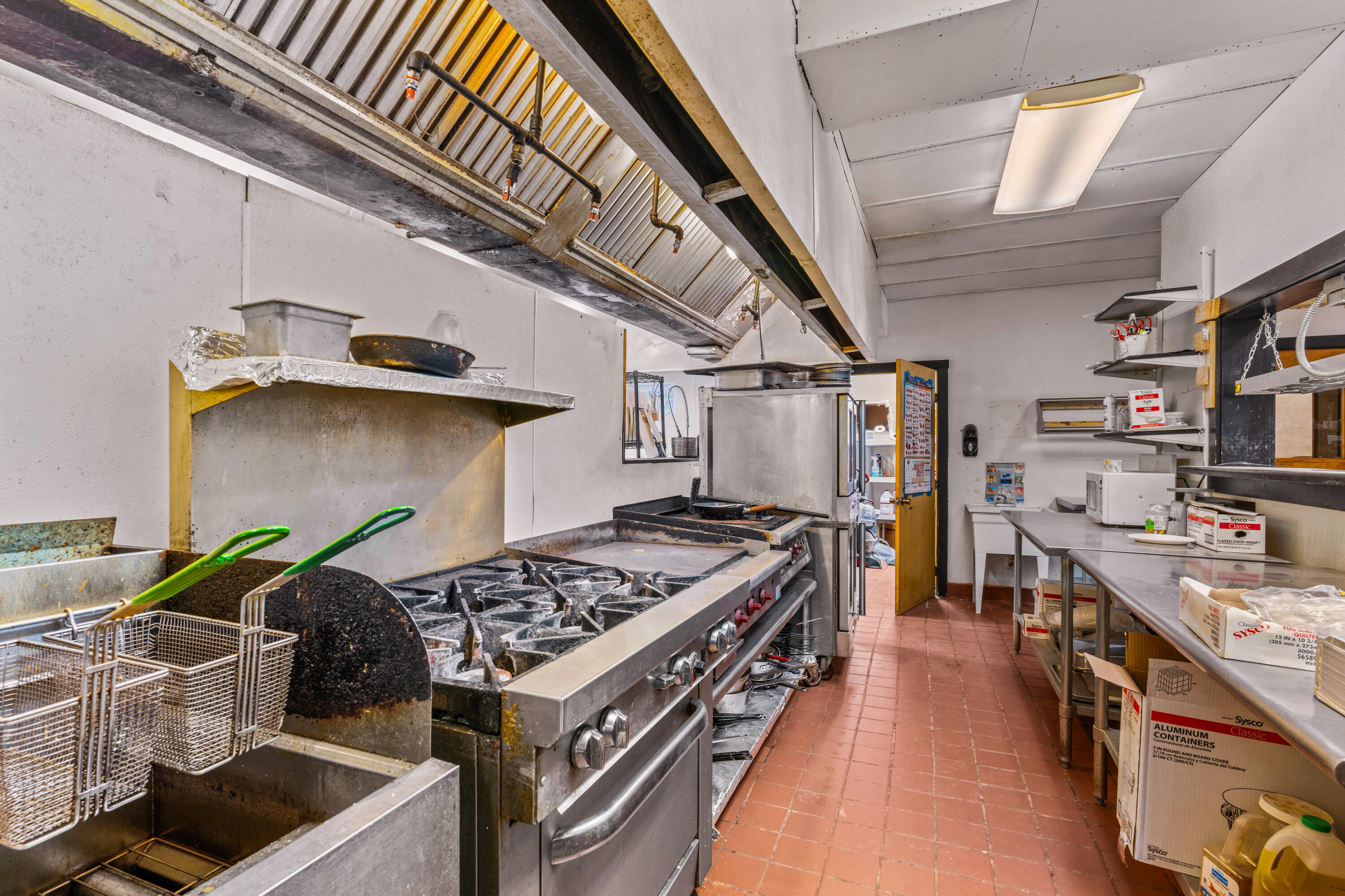 23 Cuchara Ave East
