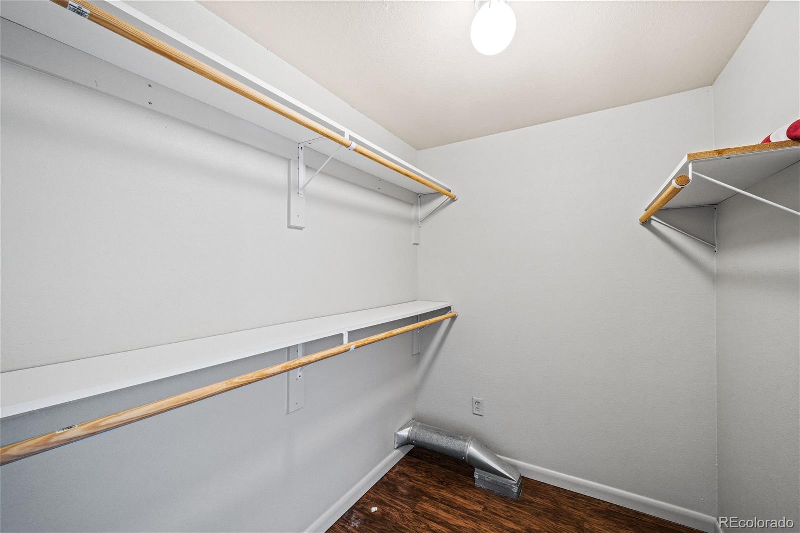 3126 Armstrong Court