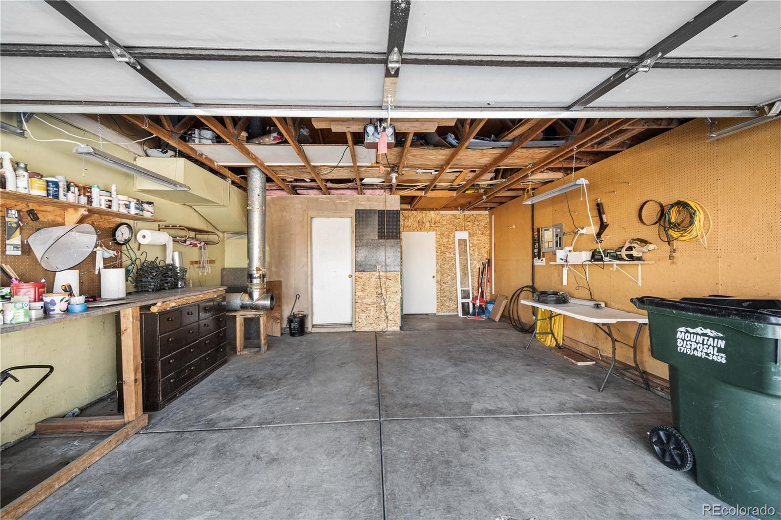 3126 Armstrong Court